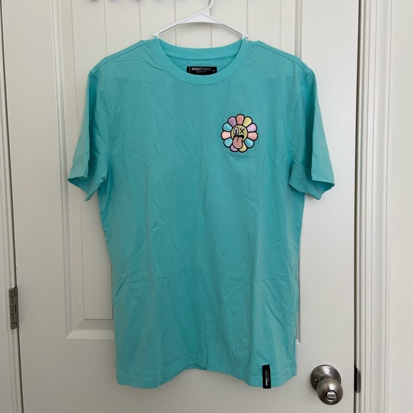 NWOT | Rokustudio‎ men’s turquoise flower patch solid short sleeve tshirt medium - Picture 1 of 6
